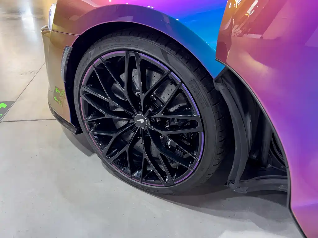 McLaren GT — фото 7