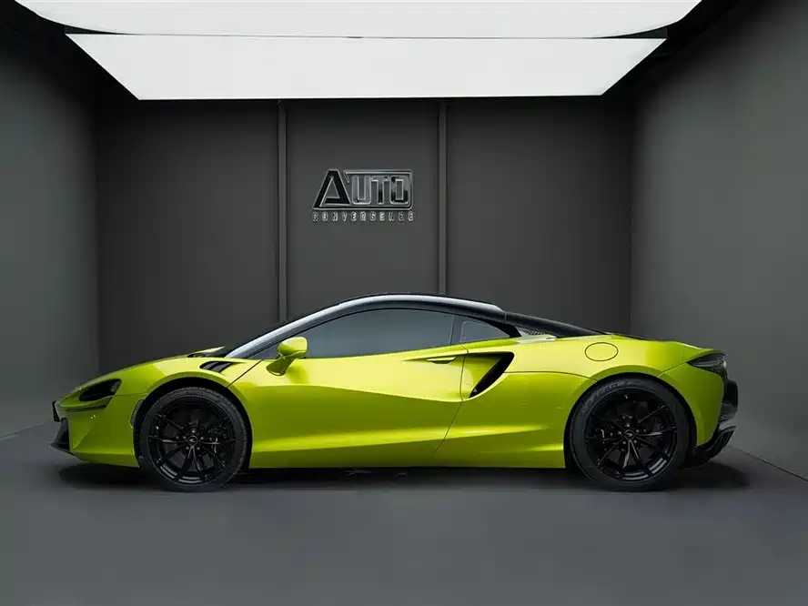 McLaren Artura — фото 4