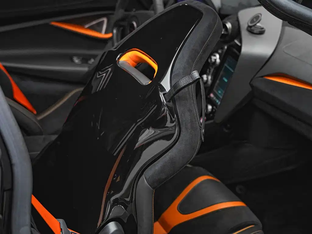 McLaren 720S — фото 10