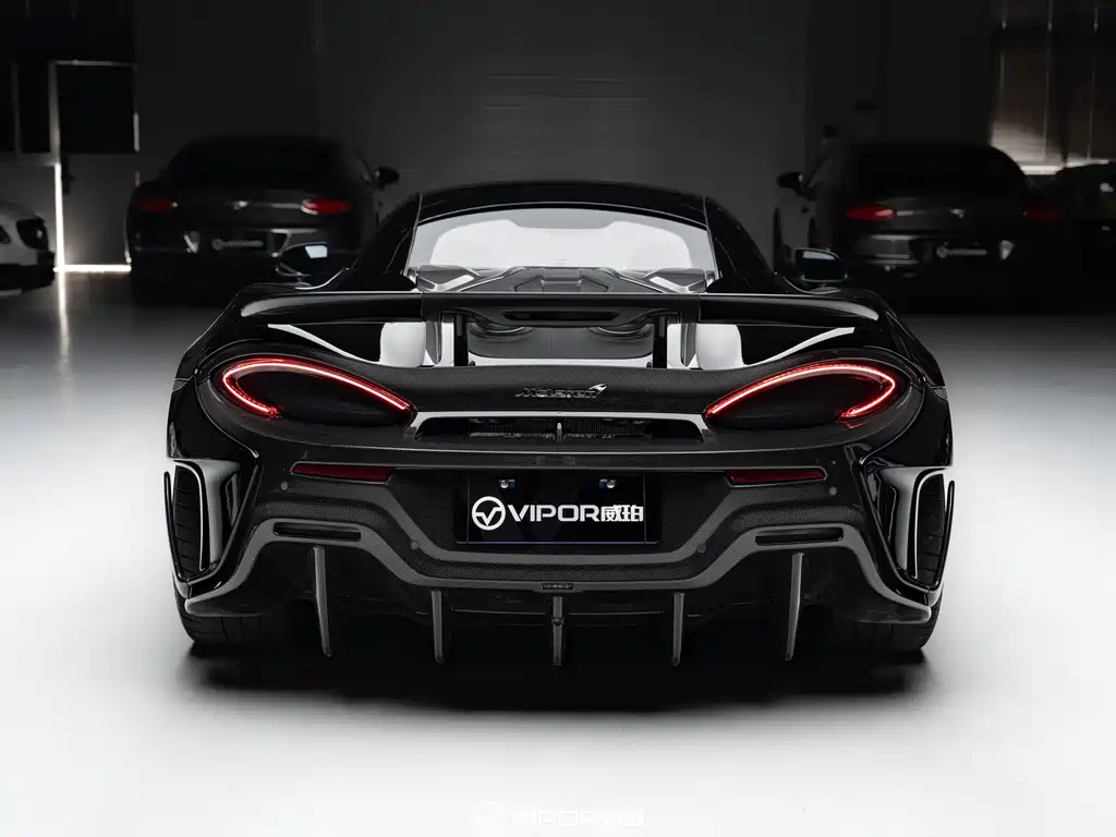 McLaren 600LT — фото 8