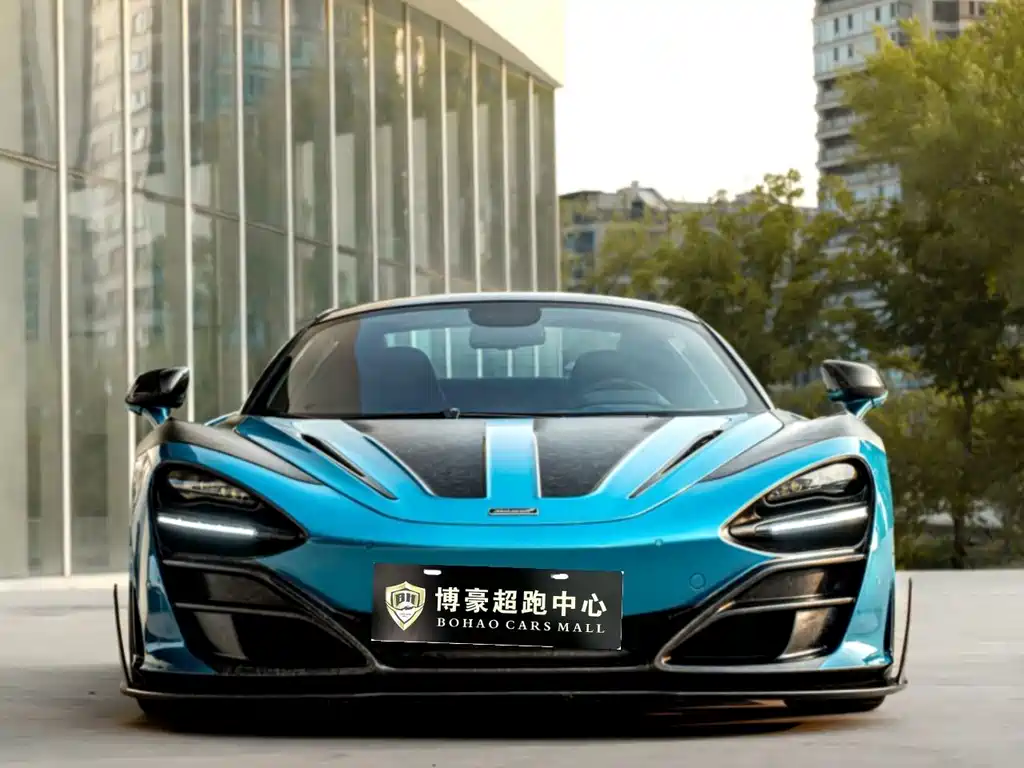 McLaren 720S — фото 11