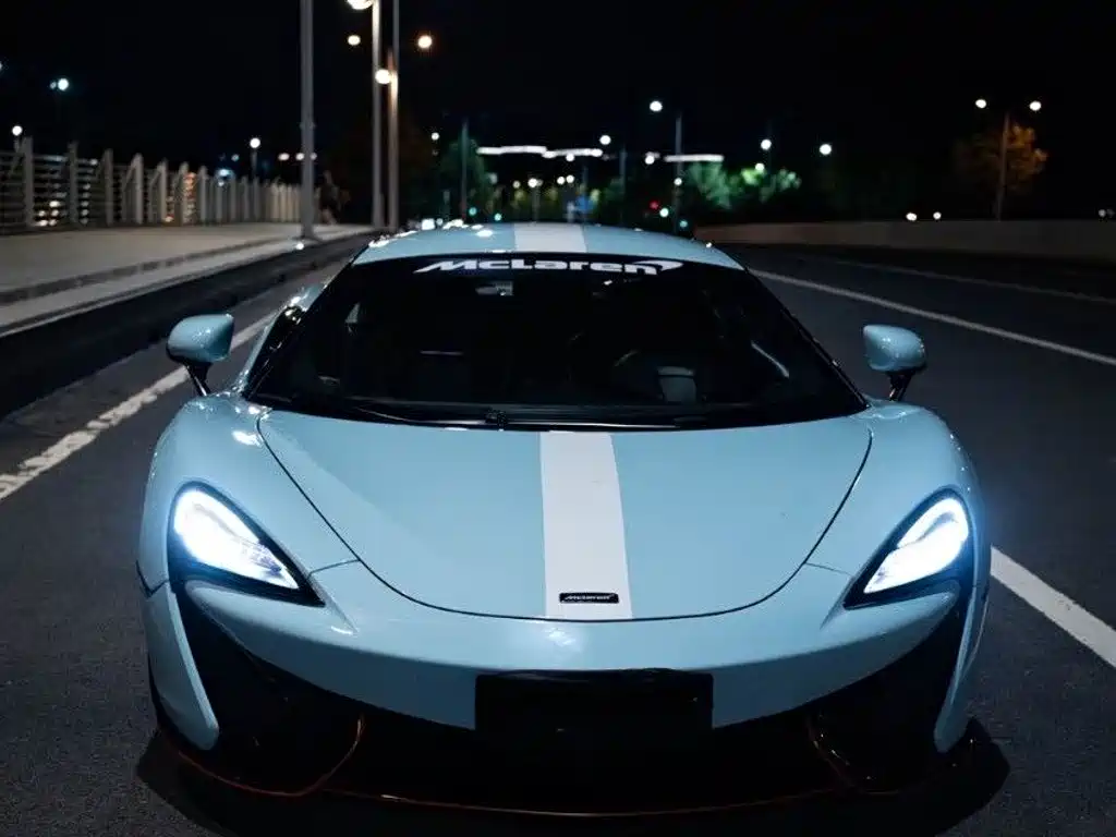 McLaren 570