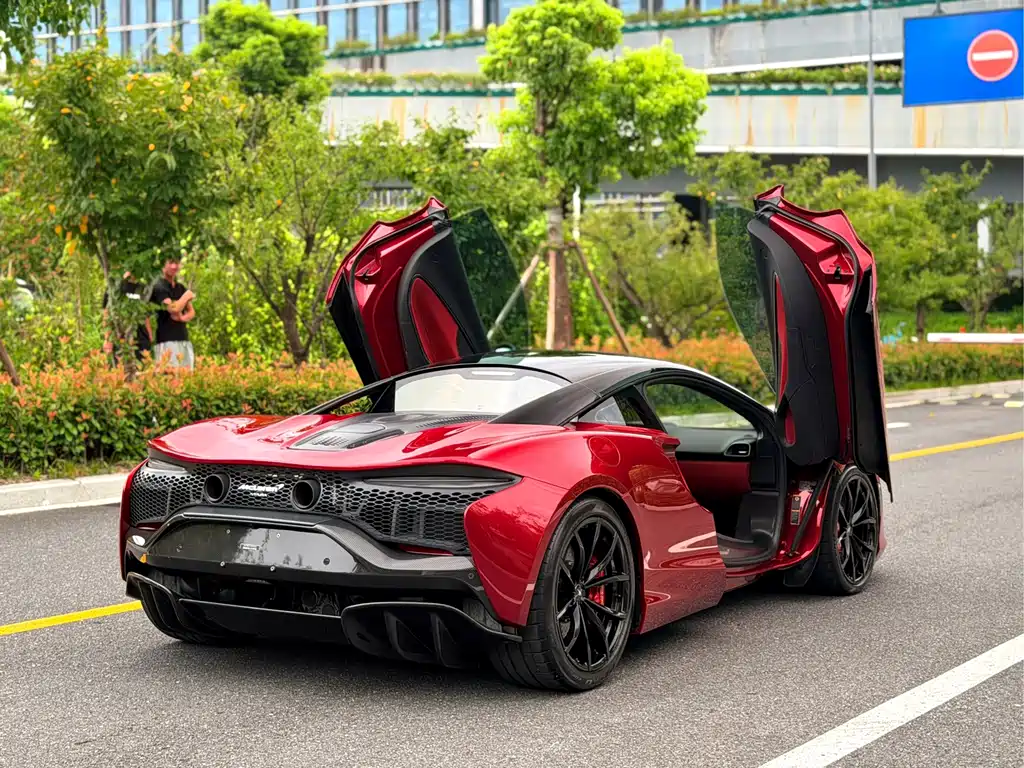 McLaren Artura — фото 4