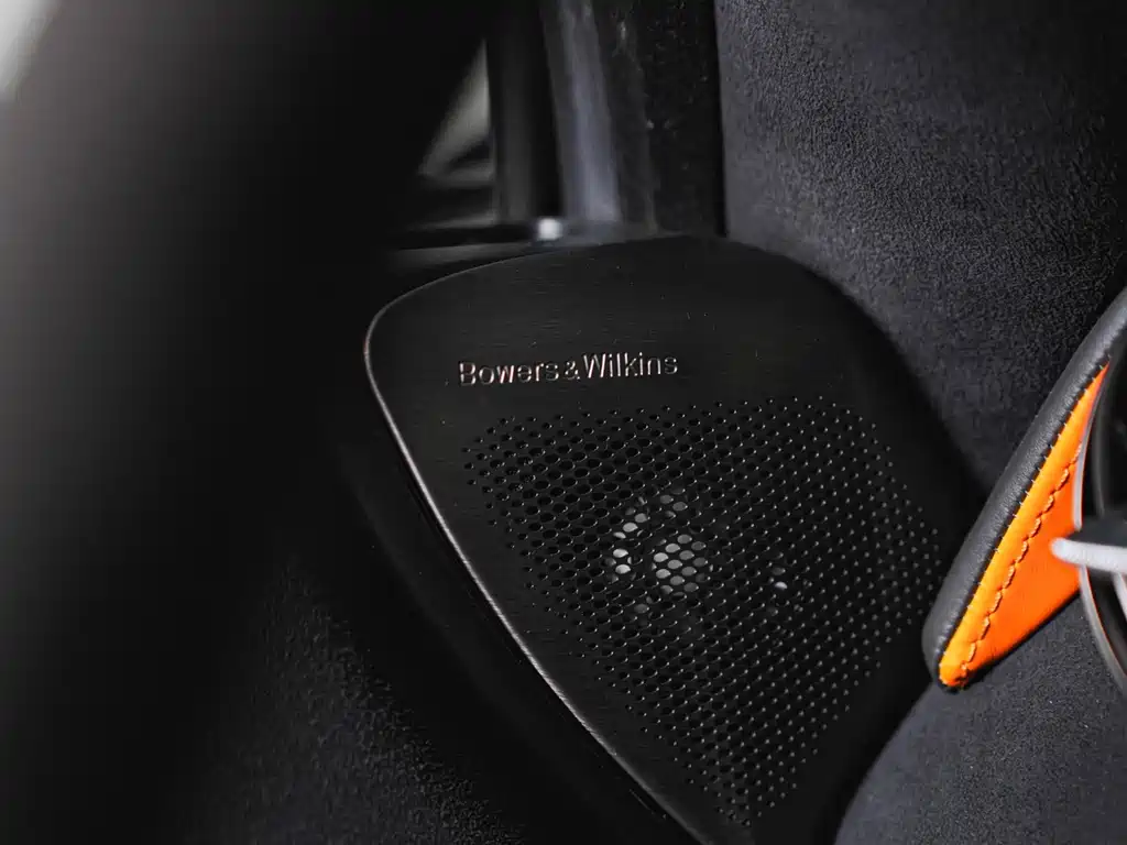 McLaren 720S — фото 18