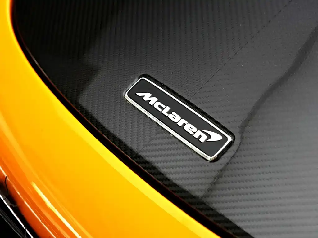 McLaren 720S — фото 20