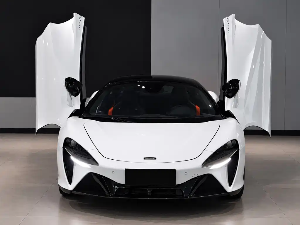 McLaren Artura — фото 2