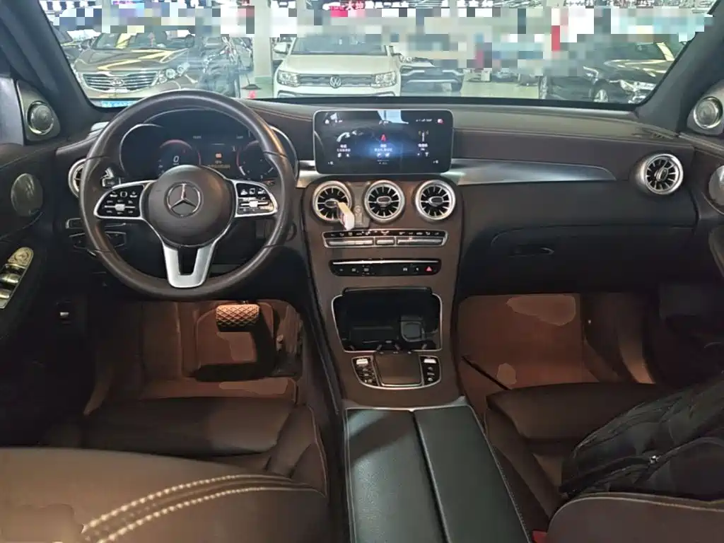 Mercedes-Benz GLC — фото 10