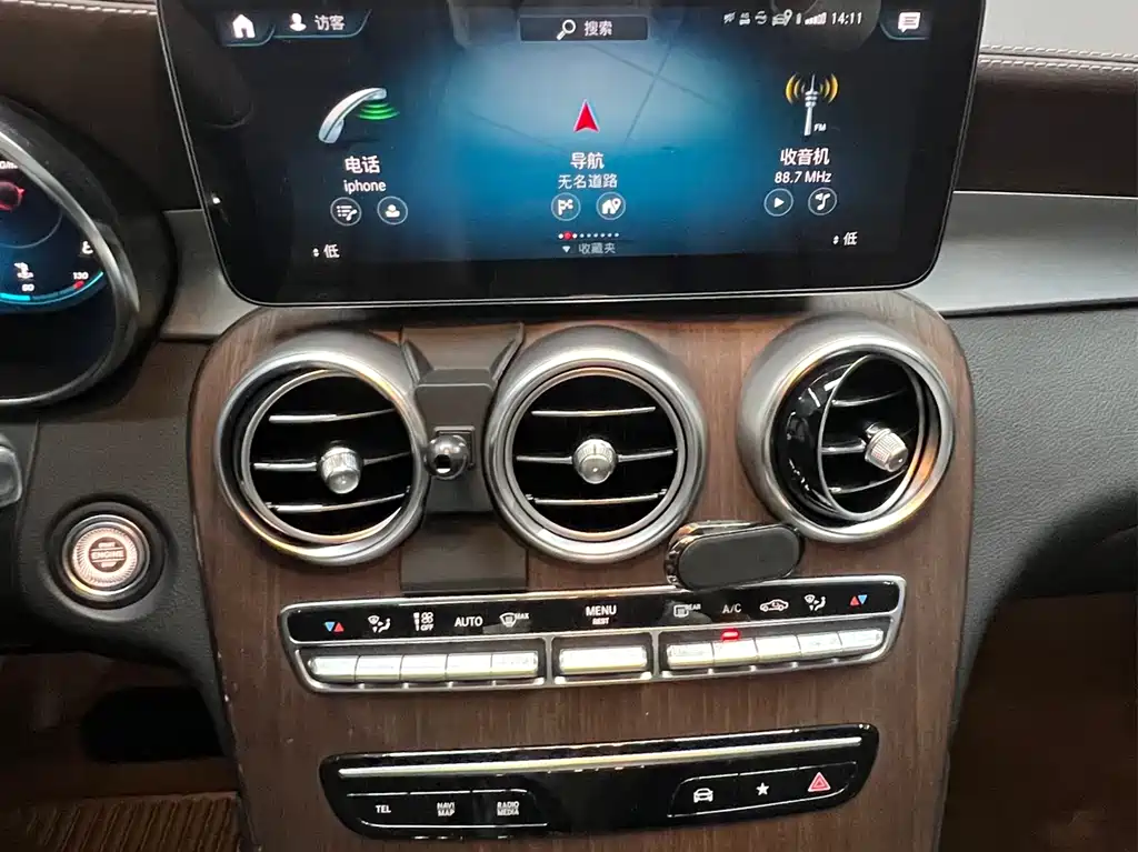 Mercedes-Benz GLC — фото 15