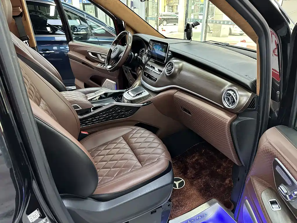 Mercedes-Benz Vito — фото 14