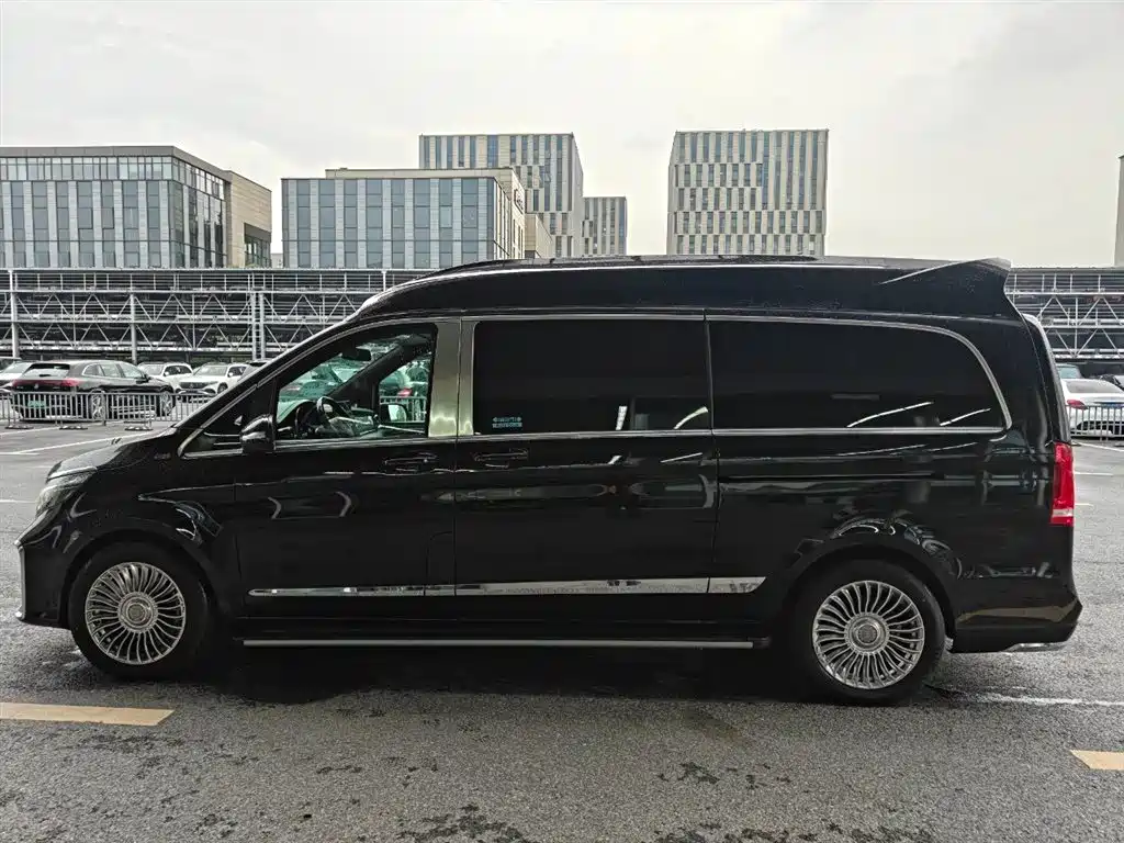 Mercedes-Benz Vito — фото 16