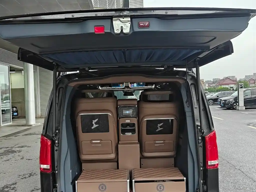 Mercedes-Benz Vito — фото 8