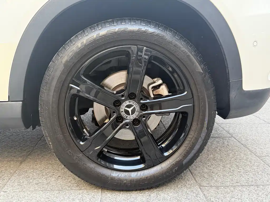 Mercedes-Benz GLA — фото 4
