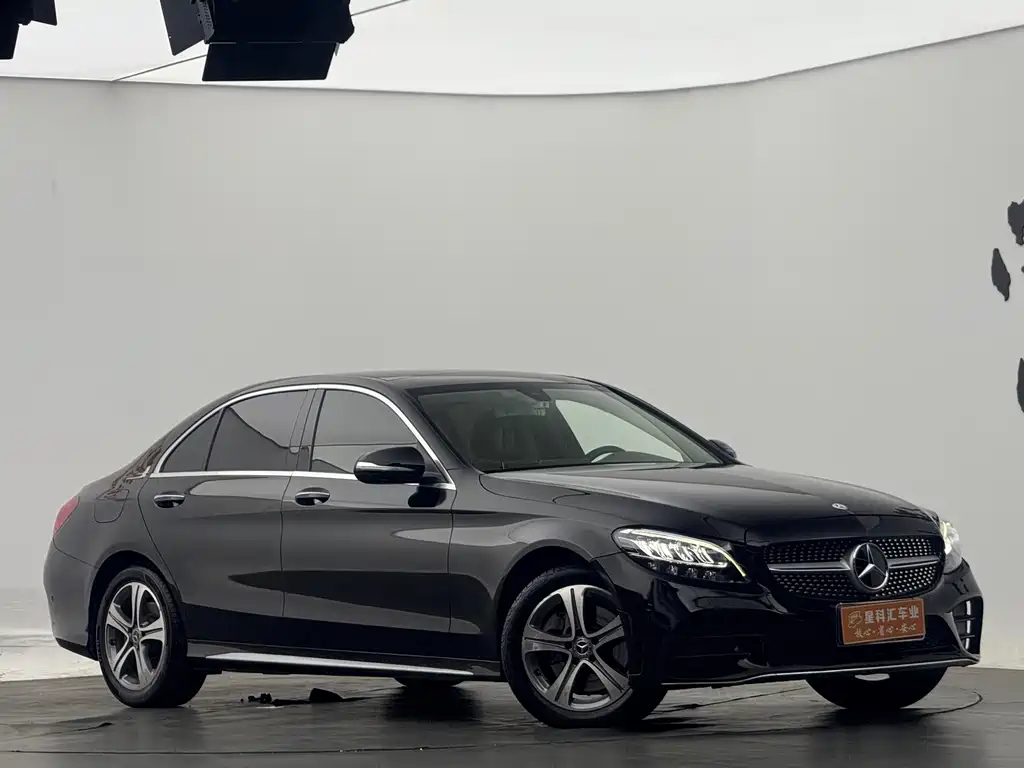 Mercedes-Benz C-Class — фото 3