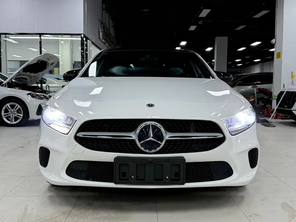 Mercedes-Benz A-Class — фото 2