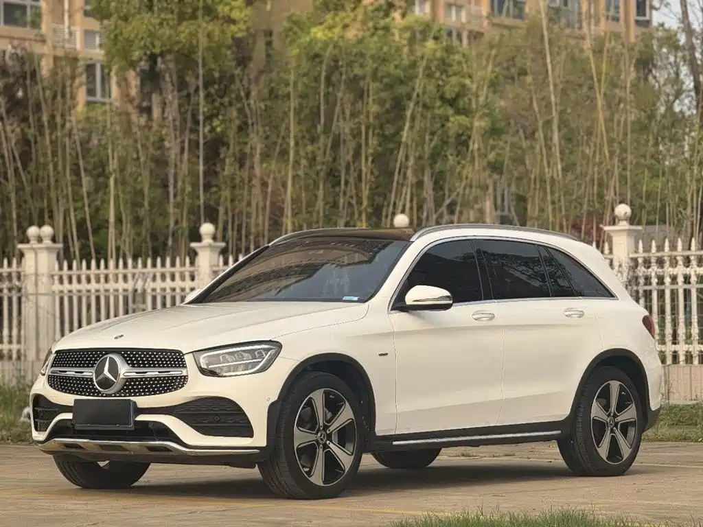 Mercedes-Benz GLC — фото 2