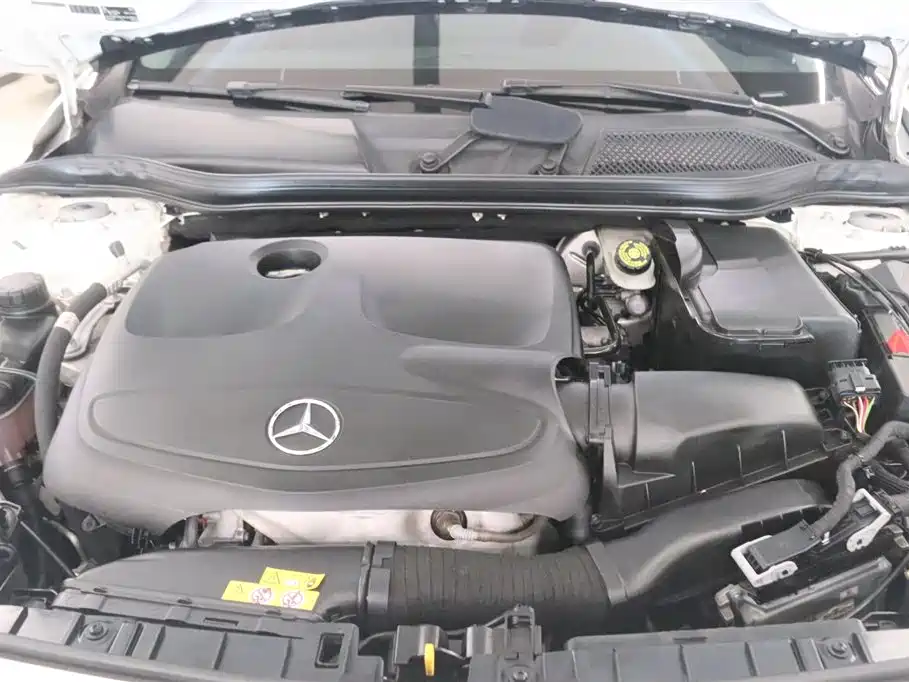 Mercedes-Benz GLA — фото 19