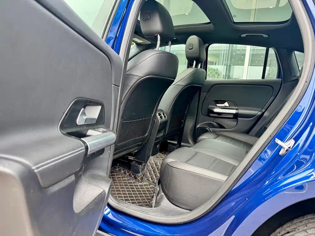 Mercedes-Benz GLA — фото 3