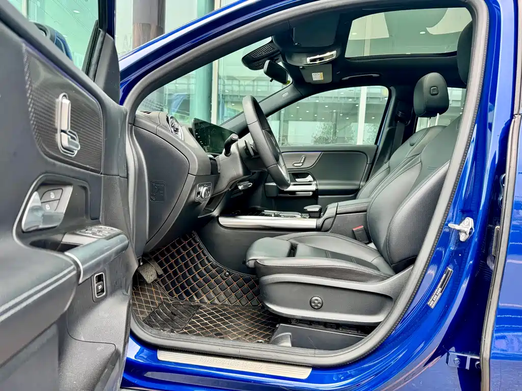 Mercedes-Benz GLA — фото 4