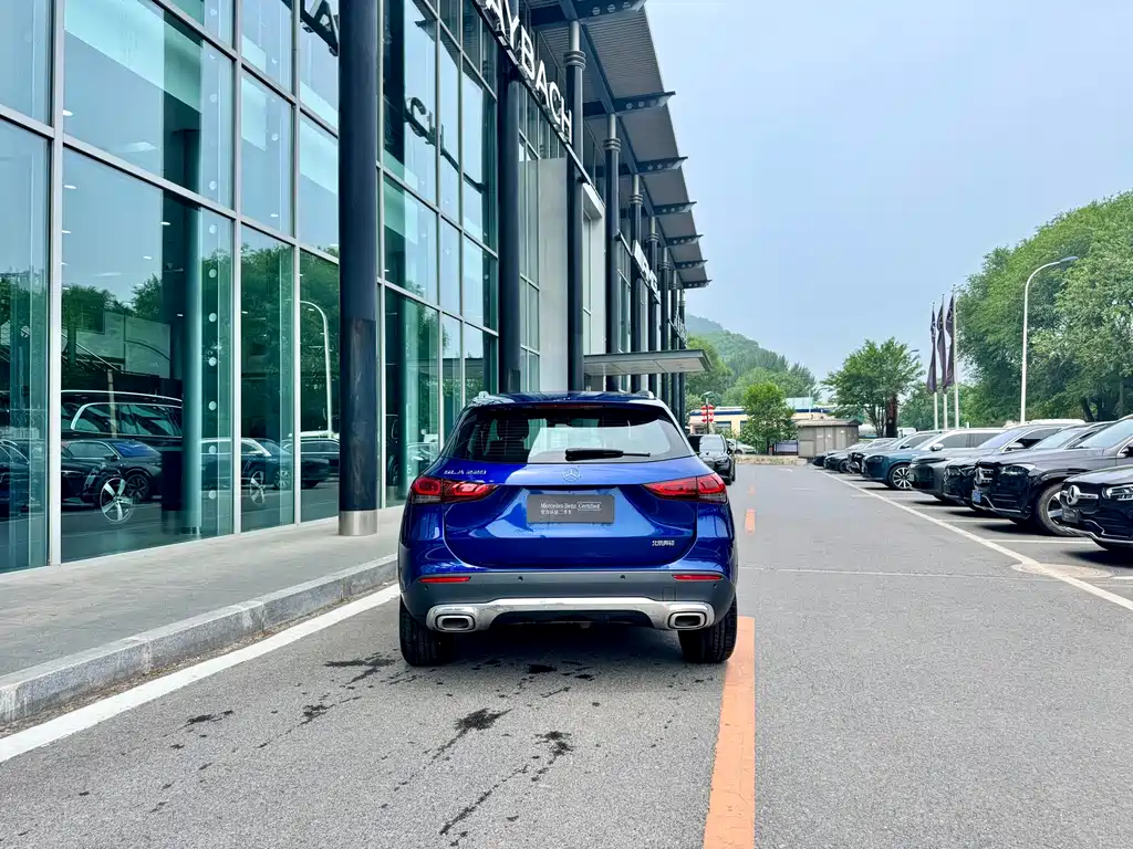 Mercedes-Benz GLA — фото 8