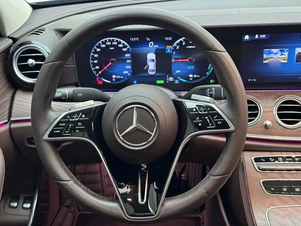 Mercedes-Benz E-Class New Energy — фото 7