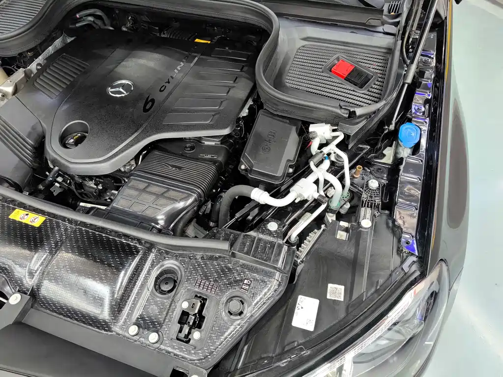 Mercedes-Benz GLS — фото 37