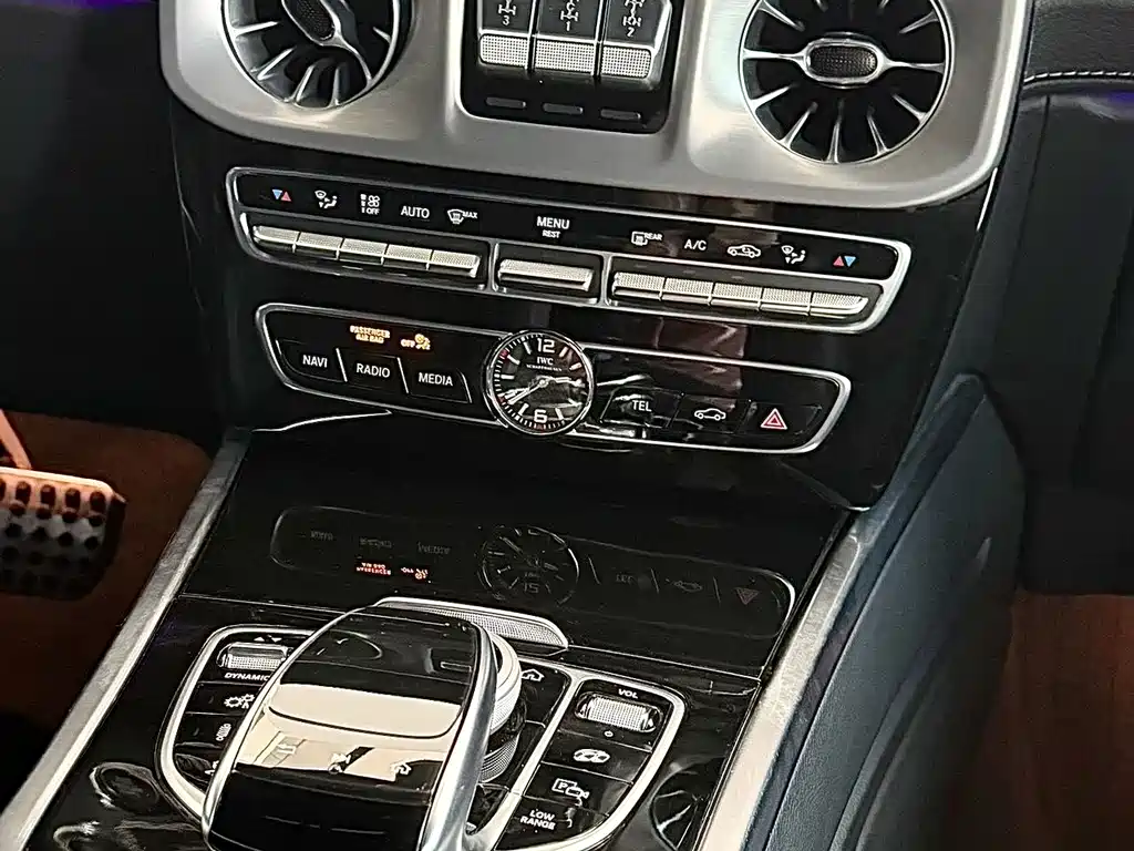 Mercedes-Benz G-Class AMG — фото 10