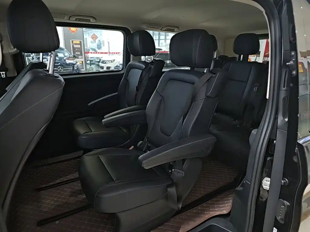 Mercedes-Benz Vito — фото 17