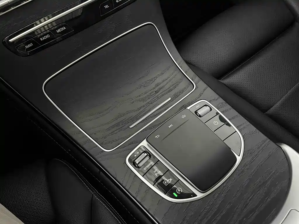 Mercedes-Benz C-Class — фото 13