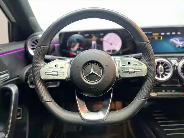 Mercedes-Benz A-Class — фото 10