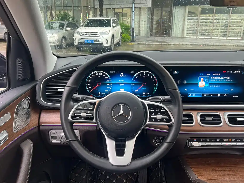 Mercedes-Benz GLE New Energy — фото 8