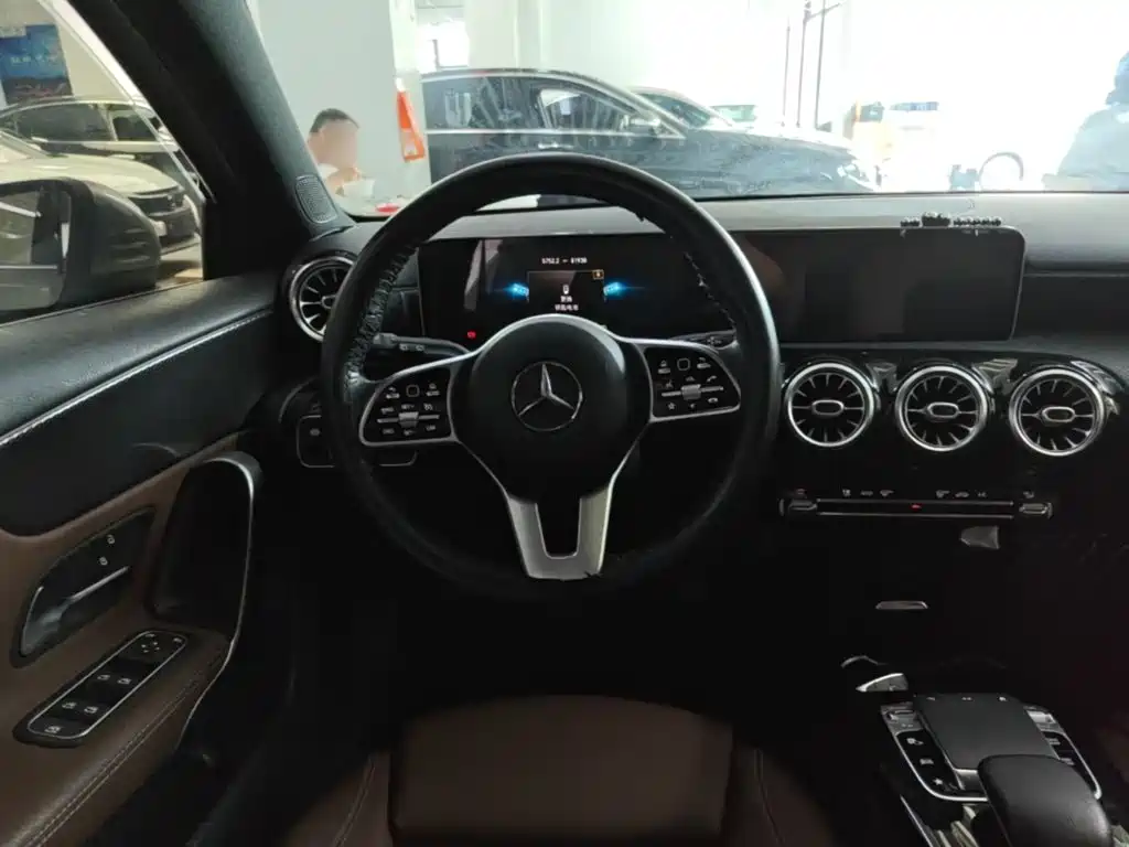 Mercedes-Benz A-Class (Import) — фото 11