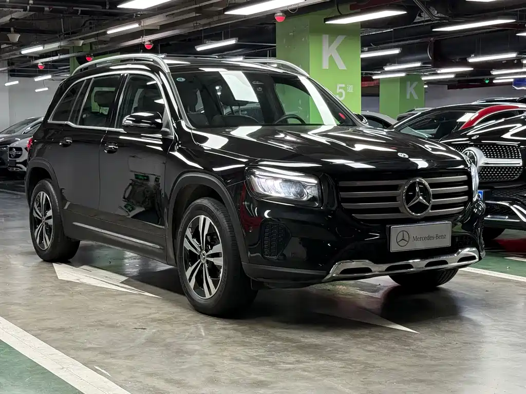 Mercedes-Benz GLB — фото 2