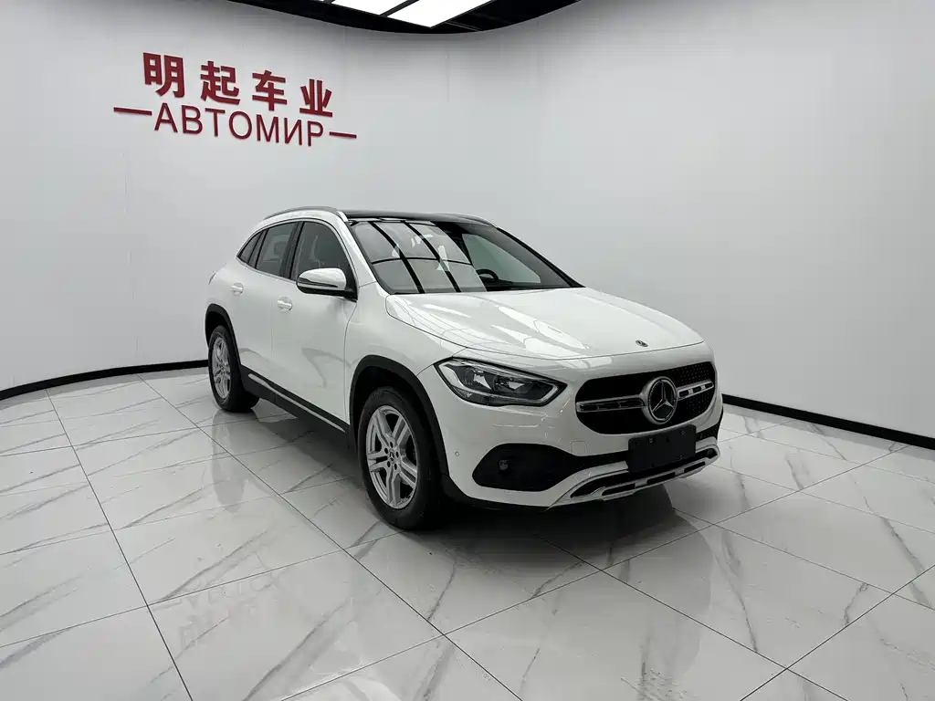 Mercedes-Benz GLA — фото 3