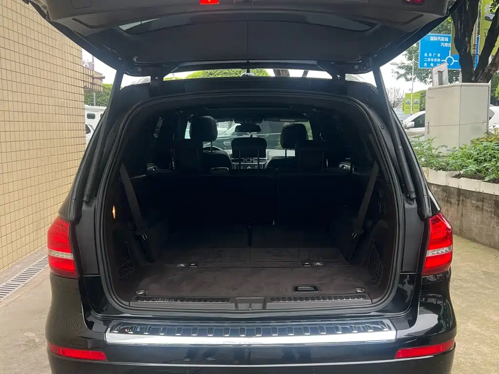 Mercedes-Benz GLS — фото 16