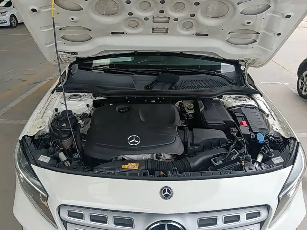 Mercedes-Benz GLA — фото 20