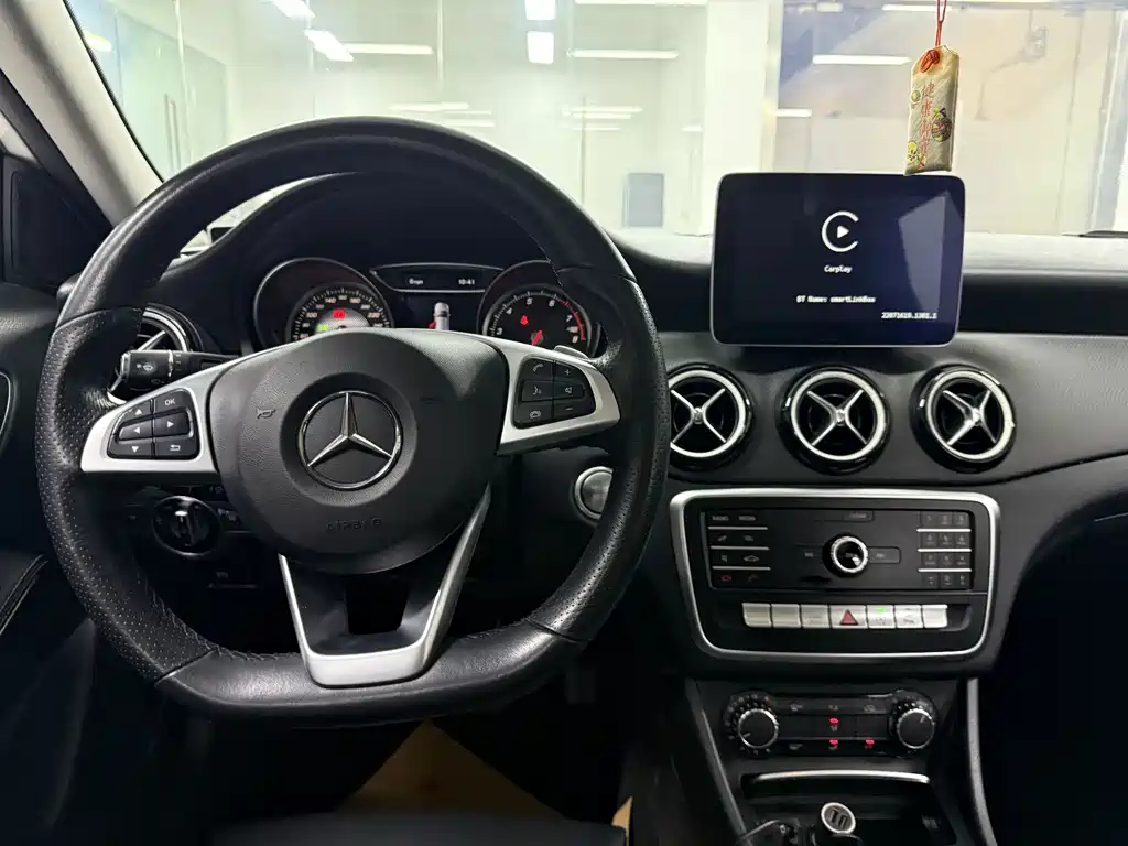 Mercedes-Benz GLA — фото 17