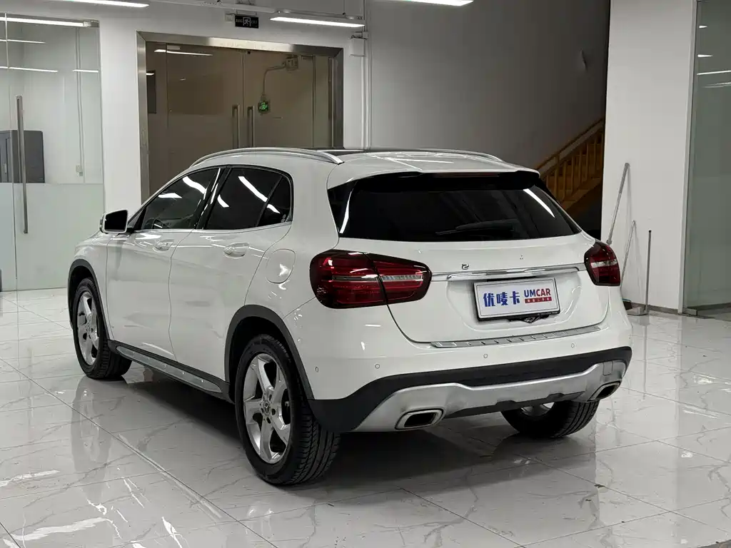 Mercedes-Benz GLA — фото 4