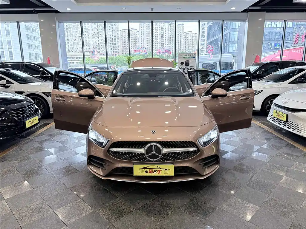 Mercedes-Benz A-Class — фото 11