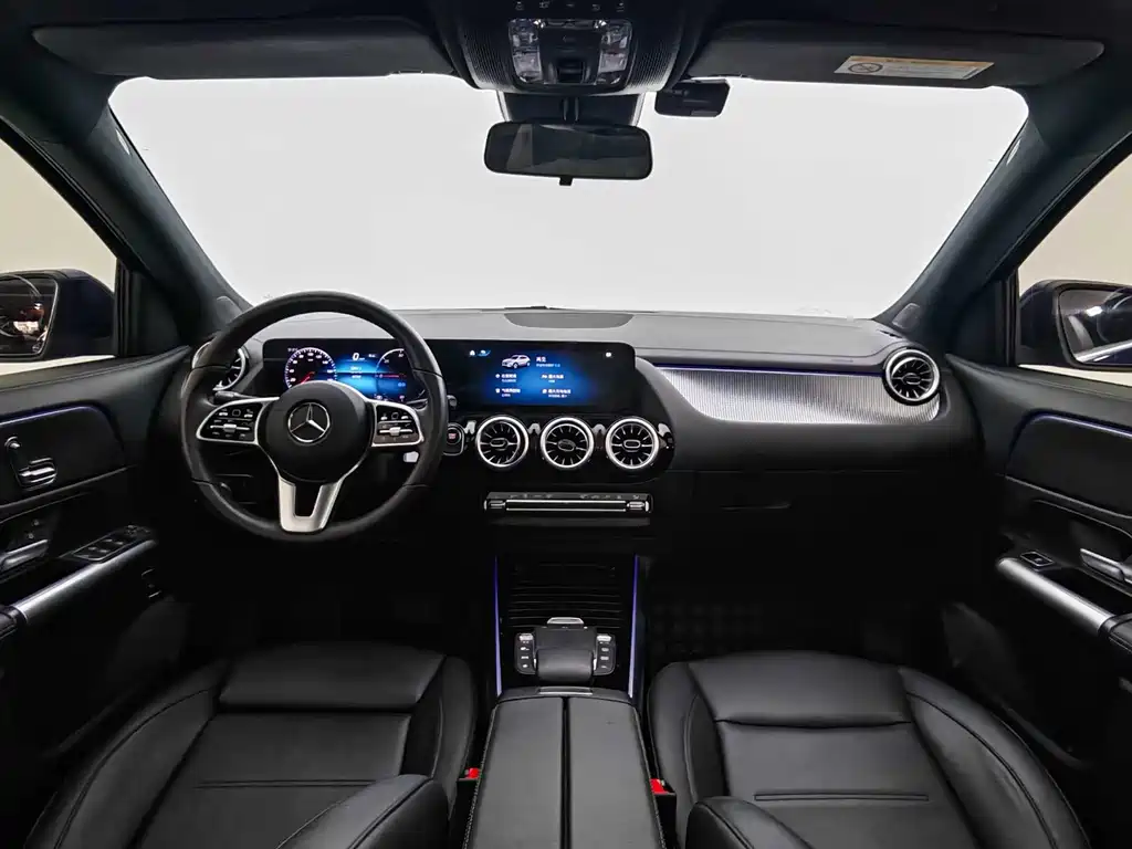 Mercedes-Benz EQA — фото 9