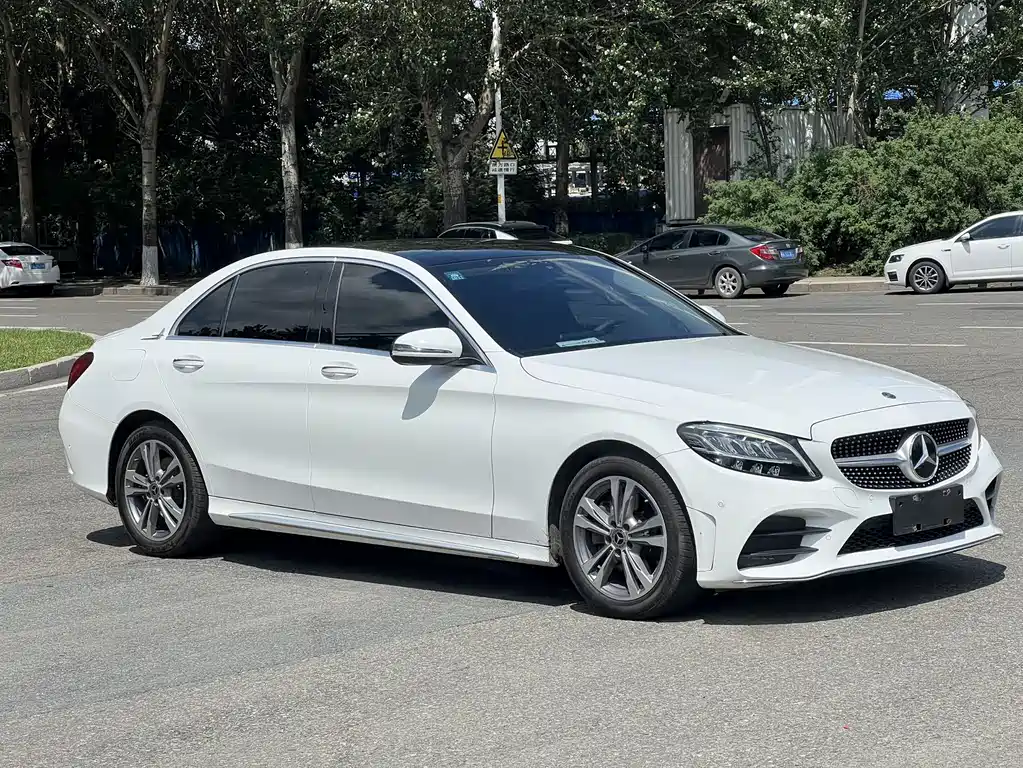 Mercedes-Benz C-Class — фото 2