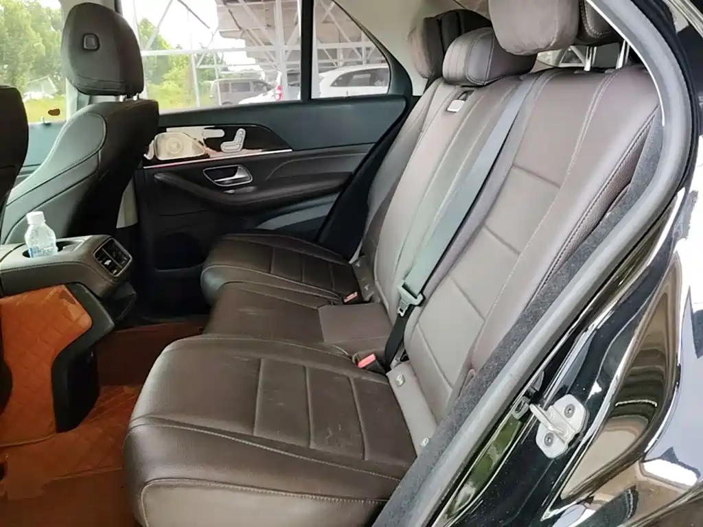 Mercedes-Benz GLE (Import) — фото 17