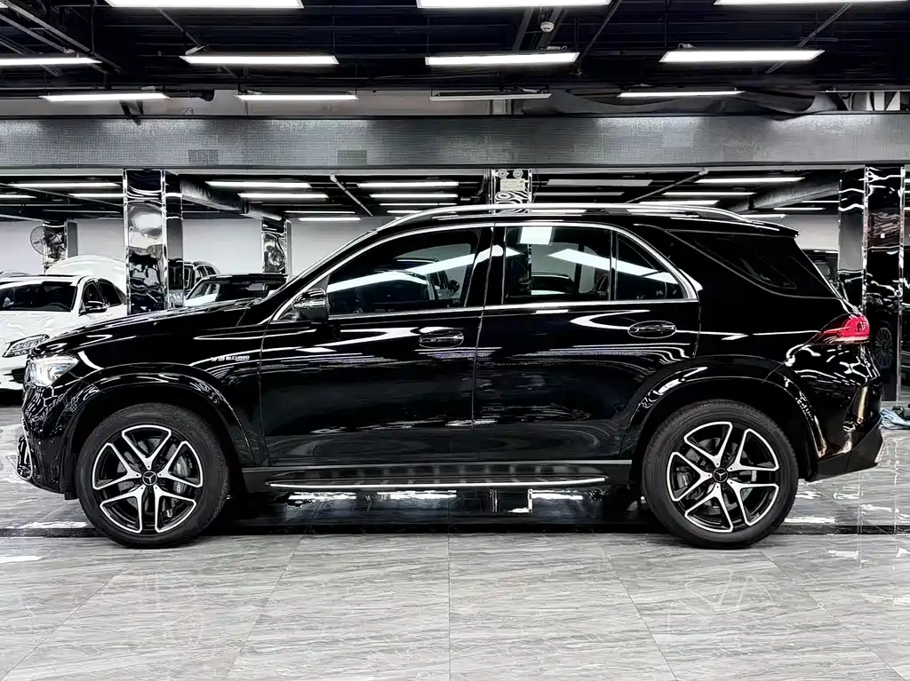 Mercedes-Benz GLE AMG — фото 4