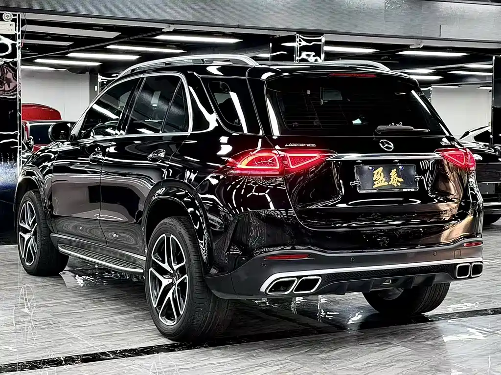 Mercedes-Benz GLE AMG — фото 7