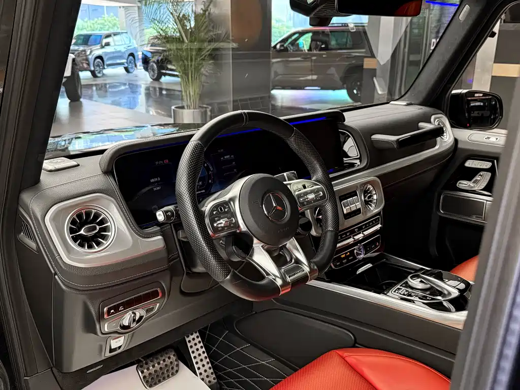 Mercedes-Benz G-Class AMG — фото 6