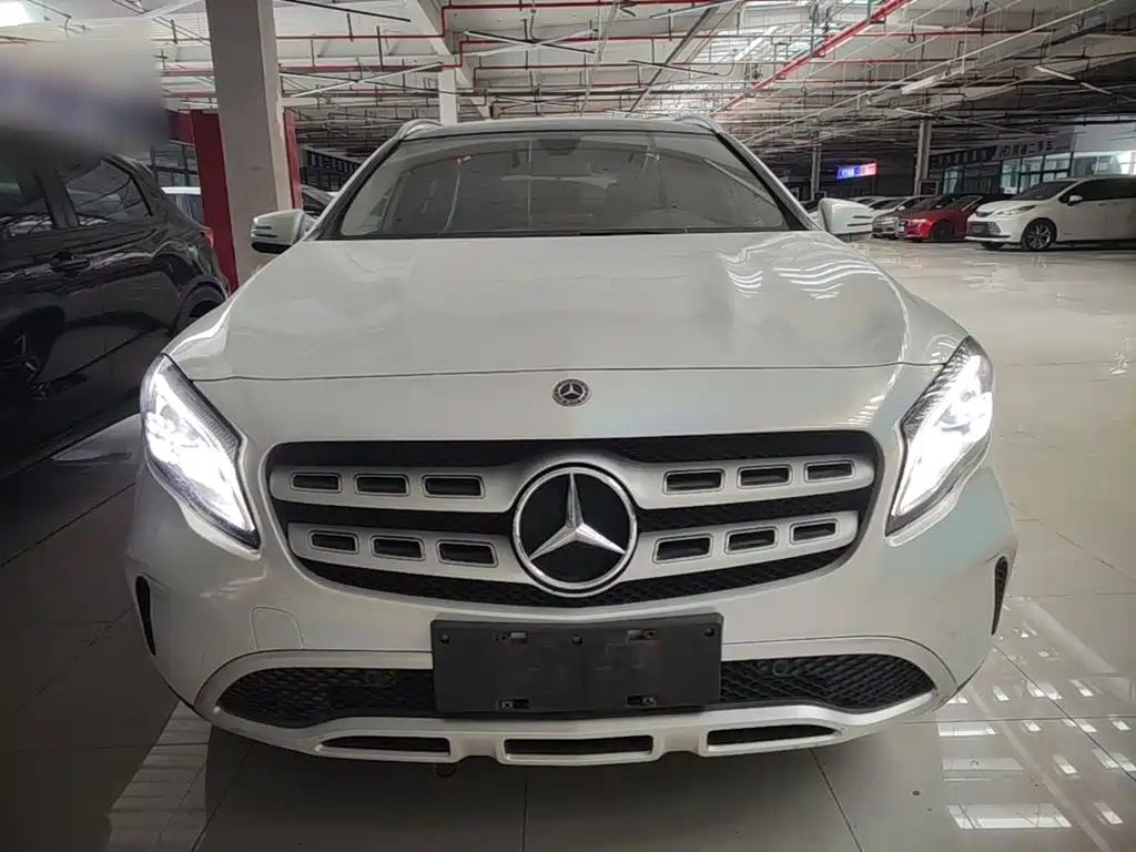 Mercedes-Benz GLA — фото 3