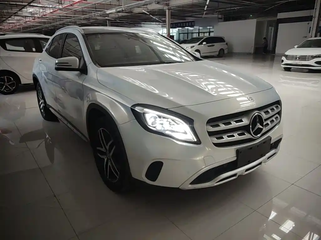 Mercedes-Benz GLA — фото 4