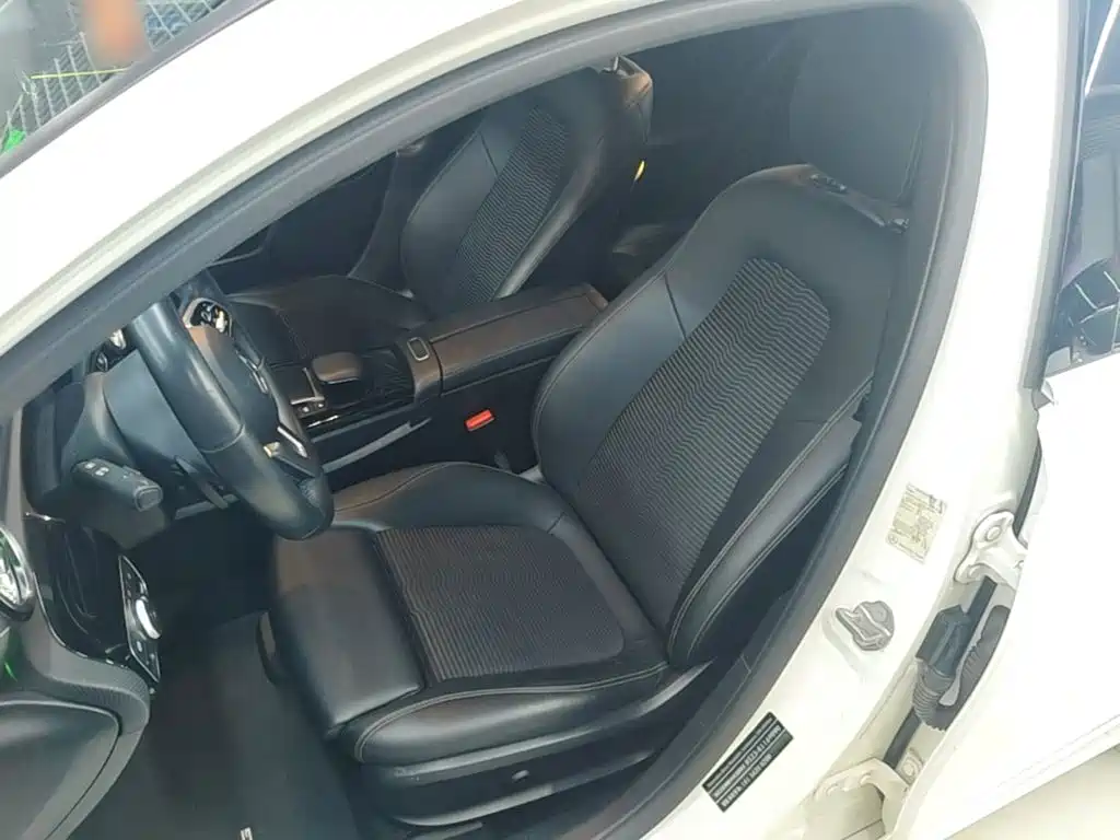 Mercedes-Benz A-Class (Import) — фото 15