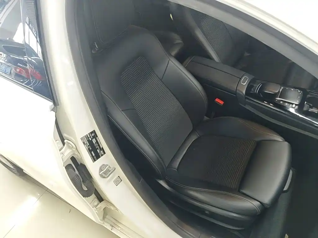 Mercedes-Benz A-Class (Import) — фото 25