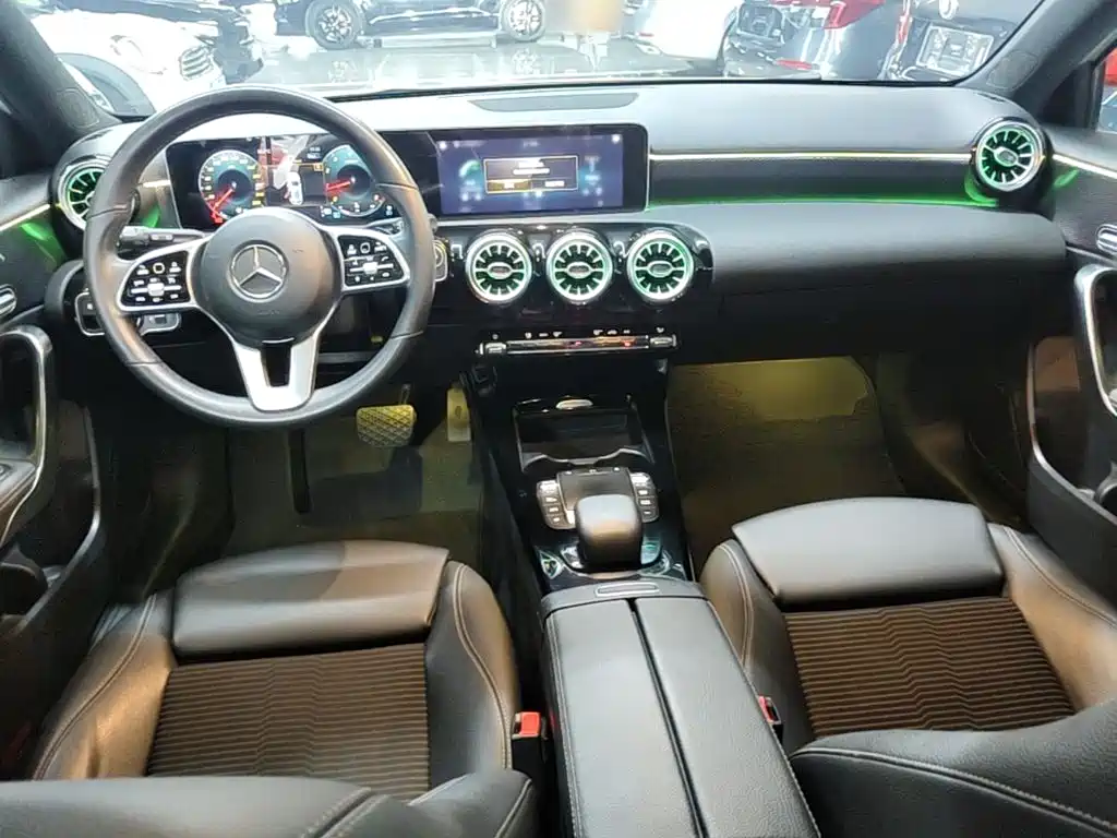 Mercedes-Benz A-Class (Import) — фото 10