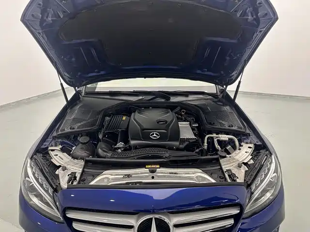 Mercedes-Benz C-Class — фото 11